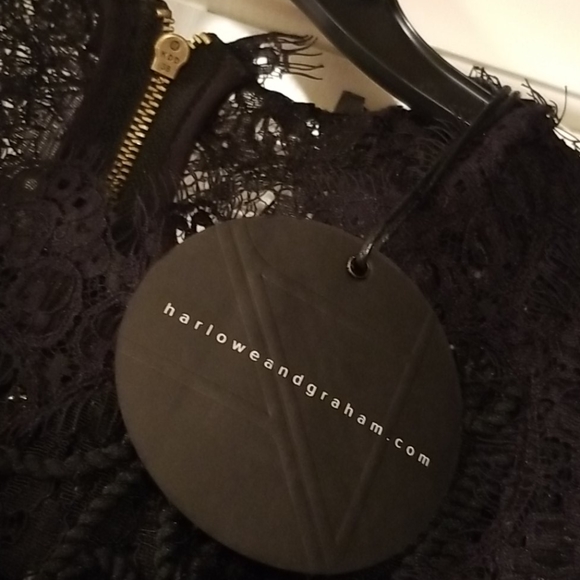 😍 Nordstrom new w/tags sassy black lace top 👌 🔥 - Picture 2 of 6